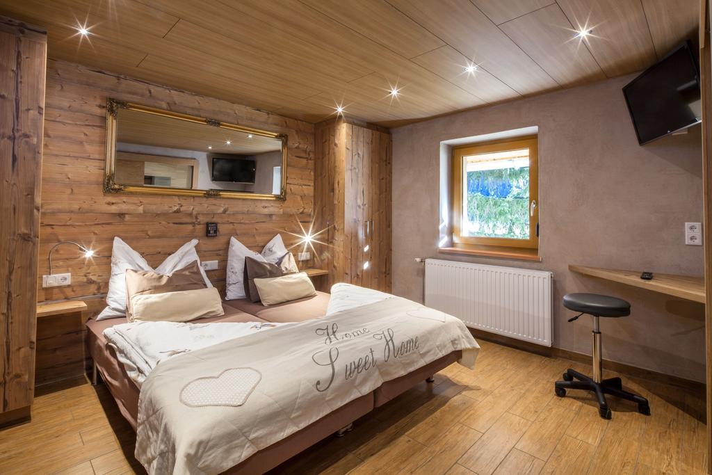 Gasthaus-Pension Reiterklause Leutasch Kültér fotó